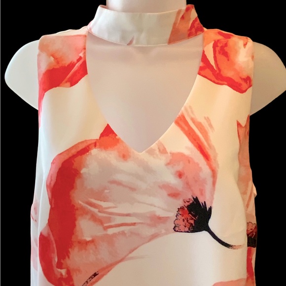 H By Halston Top Flower Detail  Sleeveless Collar Cutout In Front Lined Size SP - Picture 2 of 10